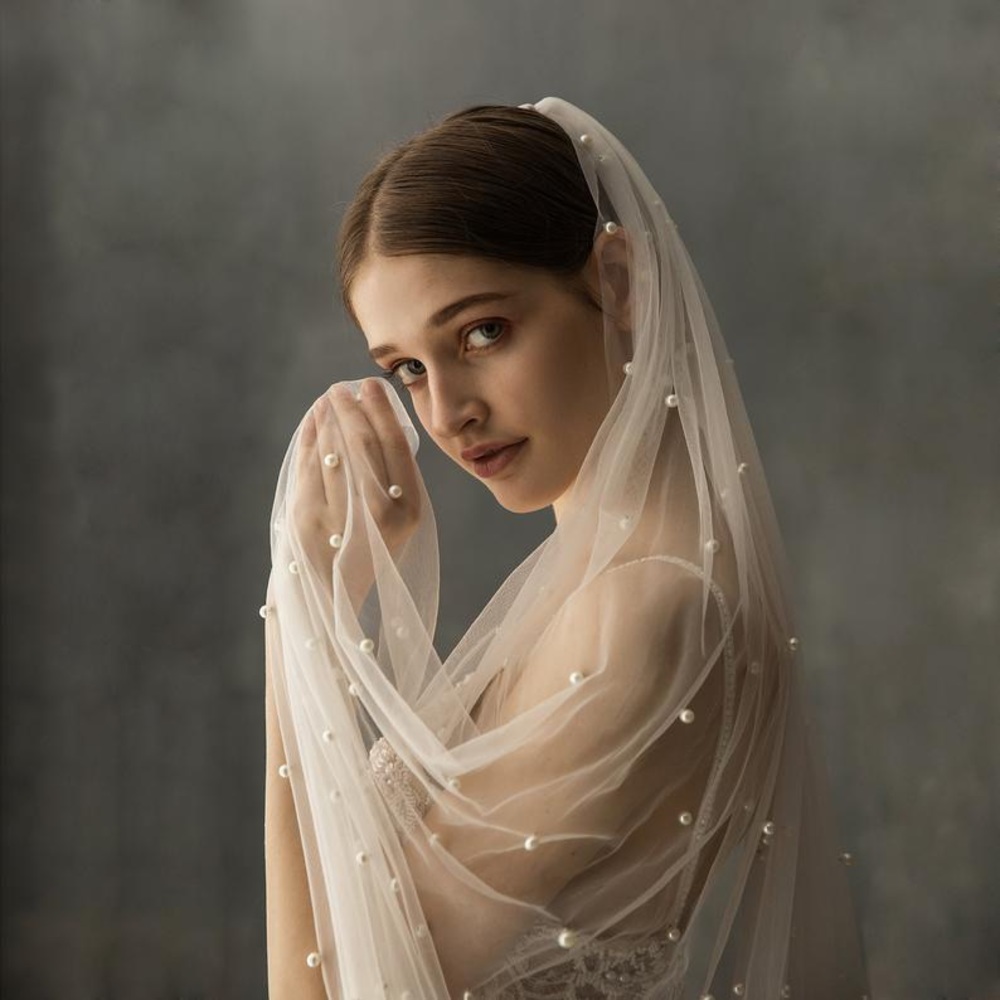 NWT White Veil with Pearls